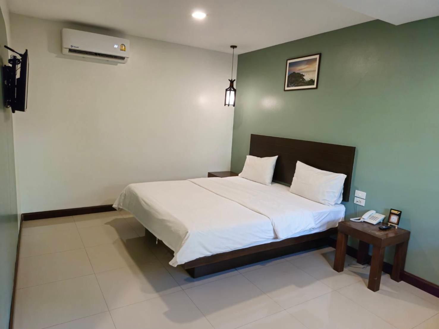 צ'ומפון Chalicha Resort מראה חיצוני תמונה